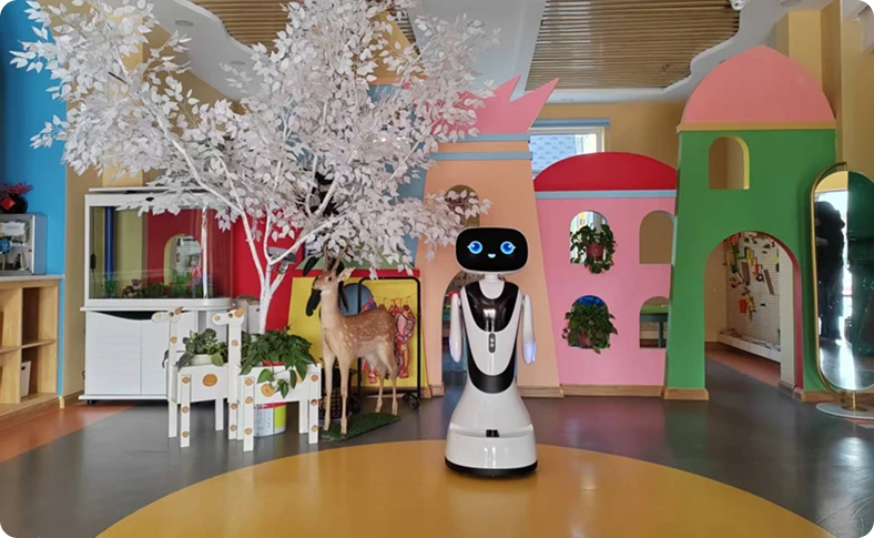 年轻学习者的新朋友：孙安县幼儿园迎来Timo Robot
